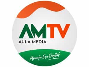 The logo of AMTV (Aula Media TV)